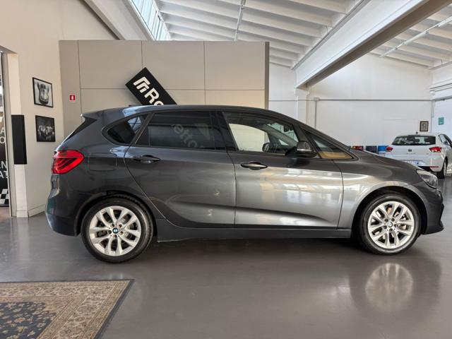 BMW 225 xe Active Tourer iPerformance Business aut. usato a SPRESIANO