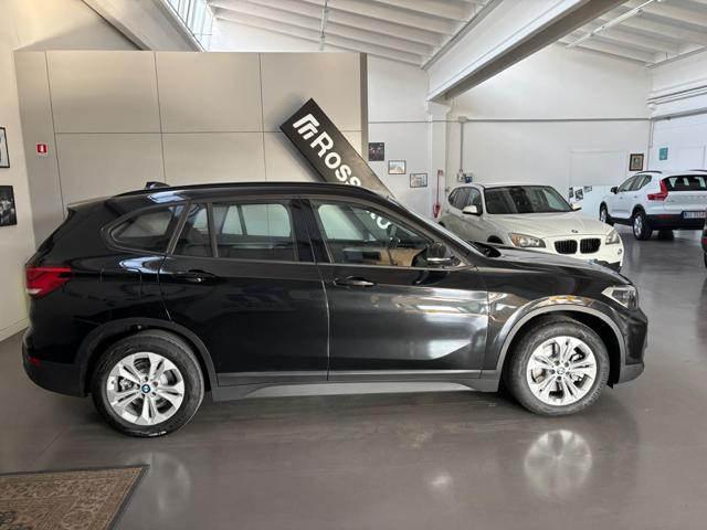 BMW X1 xDrive25e Adv. Plug-In 4x4 - foto 3 di 4