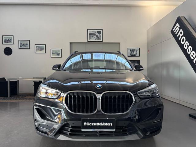 BMW X1 xDrive25e Adv. Plug-In 4x4 - foto 2 di 4