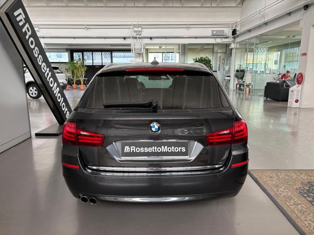 BMW 520 d Touring Luxury xDrive - foto 4 di 4