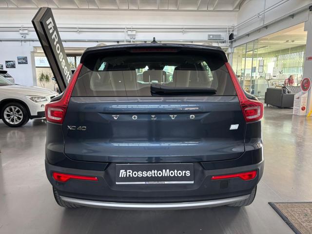 Volvo XC40 T5 Recharge Plug-in Hybrid Inscription Expression - foto 4 di 4