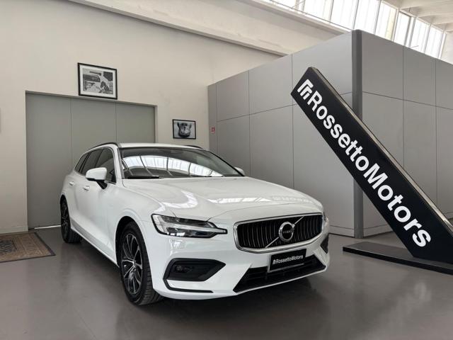 Volvo V60 B3 Geartronic Momentum Business Pro usato a SPRESIANO
