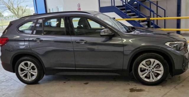 BMW X1 xDrive25e Business Advantage - foto 2 di 4
