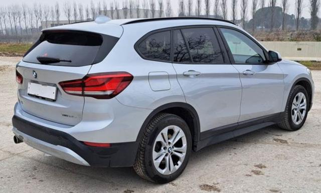 BMW X1 xDrive25e Business Advantage - foto 3 di 4