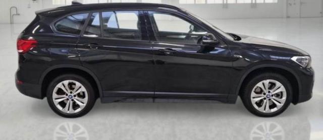 BMW X1 xDrive25e Business Advantage - foto 3 di 4