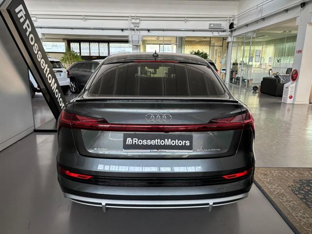 Audi Q8 e-tron SPORTBACK 50 quattro S line edition - foto 4 di 4