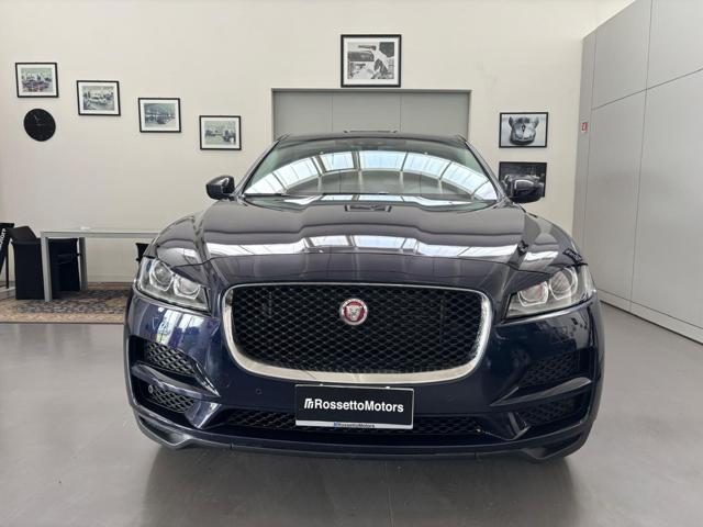 Jaguar F-Pace 2.0 D 180 CV aut. Prestige - foto 2 di 4