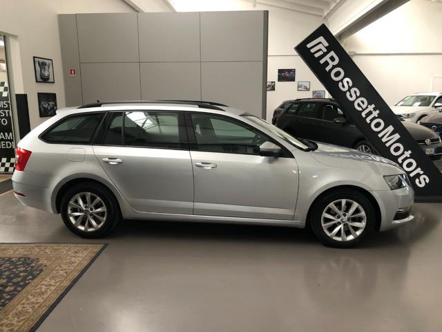 Skoda Octavia 1.6TDI DSG 116CV SW EXECUTIVE - foto 3 di 4