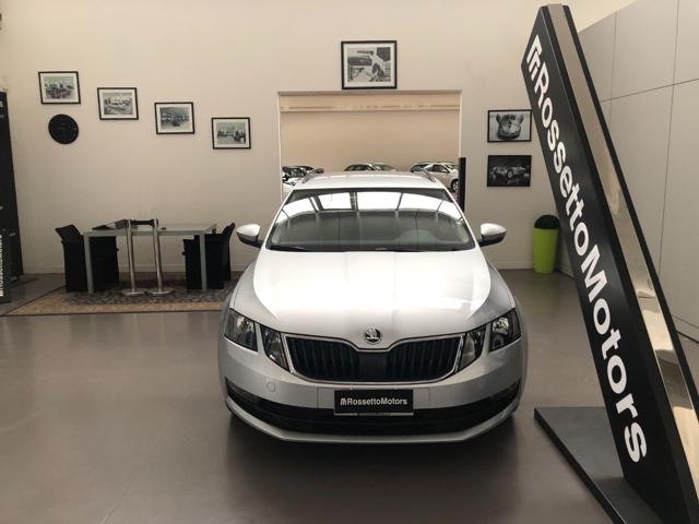 Skoda Octavia 1.6TDI DSG 116CV SW EXECUTIVE - foto 2 di 4