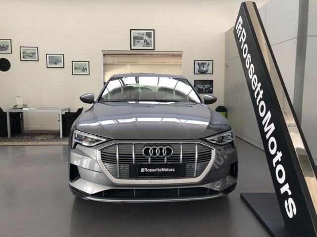 Audi e-tron quattro - foto 2 di 4