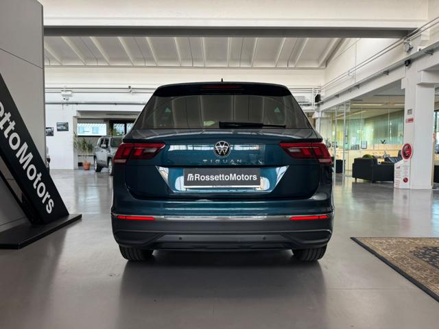Volkswagen Tiguan 2.0 TDI 150 CV DSG Life - foto 4 di 4