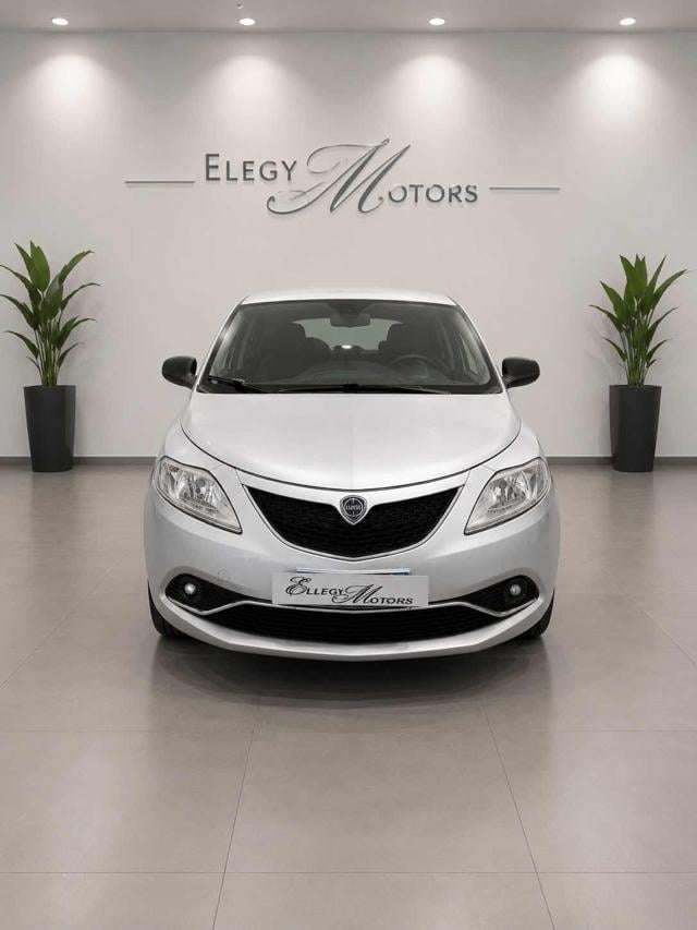 Lancia Ypsilon 1.2 69 CV 5 porte GPL Ecochic Silver, del 2016, 82.000 km, in vendita a Verolavecchia (BS)
