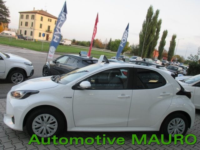 Toyota Yaris 1.5 Hybrid 5 porte - NEOPATENTATI - foto 4 di 4