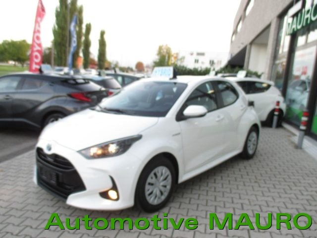 Toyota Yaris 1.5 Hybrid 5 porte - NEOPATENTATI - foto 3 di 4