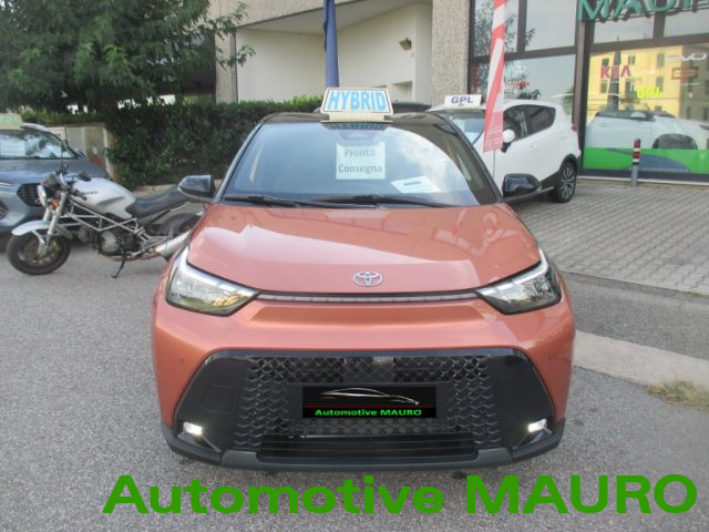Toyota Aygo X 1.5 Hybrid 115 CV 5 porte Premium - NEOPATENTATI - foto 2 di 4