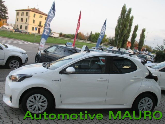 Toyota Yaris 1.5 Hybrid 5 porte - NEOPATENTATI - foto 4 di 4
