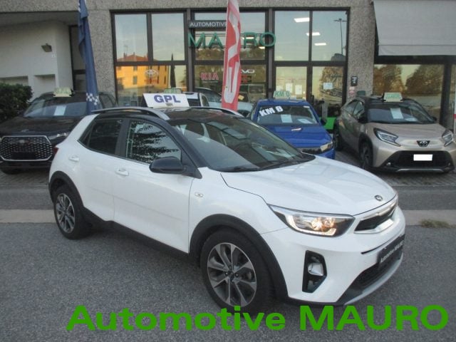 Kia Stonic 1.4 MPI EcoGPL Style - NEOPATENTATI, del 2019, 125.101 km, in vendita a San Giorgio Di Piano (BO)