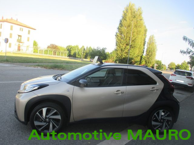 Toyota Aygo X 1.0 VVT-i 72 CV 5 porte Lounge S-CVT - foto 4 di 4