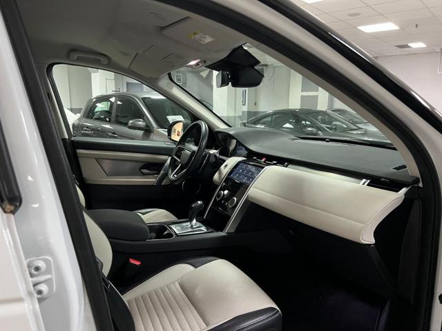 Land Rover Discovery Sport 2.0 TD4 204 CV AWD Auto R-Dynamic SE usato a MILANO