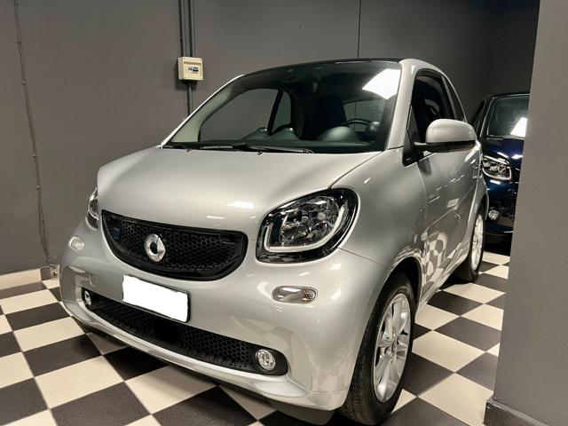 smart forTwo EQ Passion - foto 2 di 11