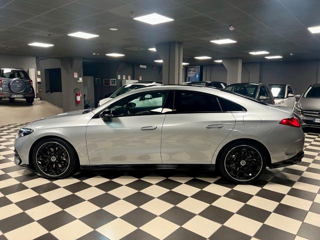 Mercedes-Benz CLA 200 Premium - foto 2 di 4