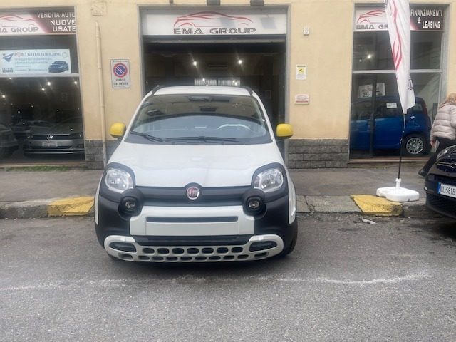 Fiat Panda 1.0 FireFly S&S Hybrid Pandina km 0 a TORINO