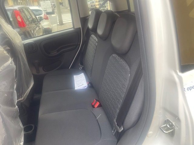 Fiat Panda 1.0 FireFly S&S Hybrid Pandina km 0 a TORINO