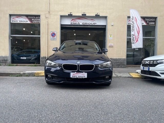 BMW 320 d Touring Business Advantage usato a TORINO