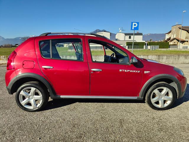 Dacia Sandero Stepway 1.6 Benzina ( TAGLIANDATA ) - foto 3 di 4