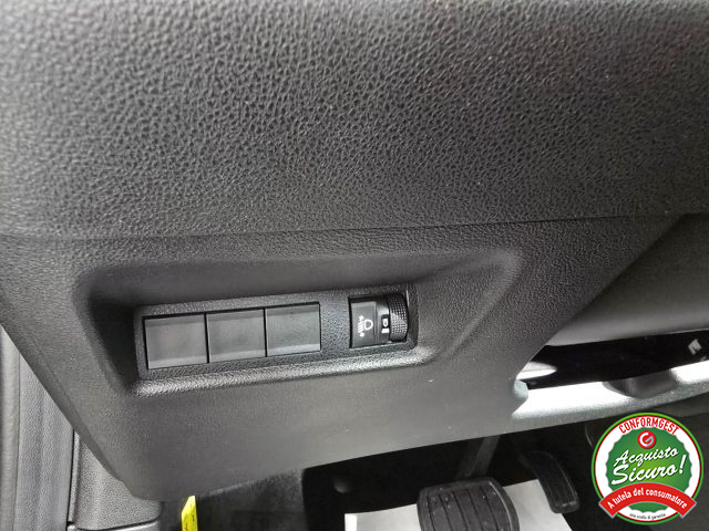Fiat 600 Hybrid DCT MHEV, del 2024, 26.167 km, in vendita a Misterbianco (CT)
