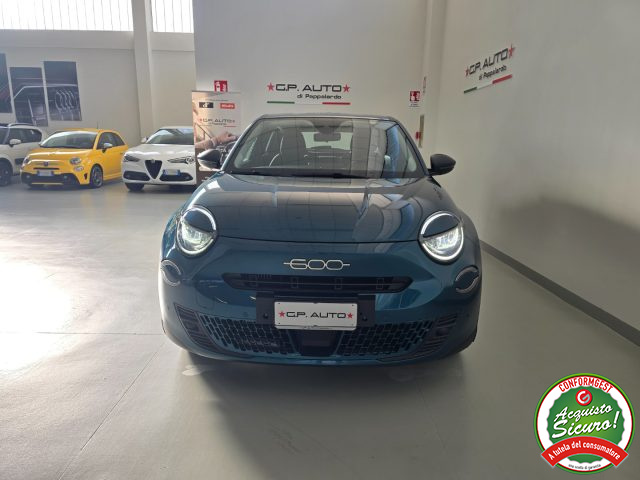 Fiat 600 Hybrid DCT MHEV - foto 2 di 4