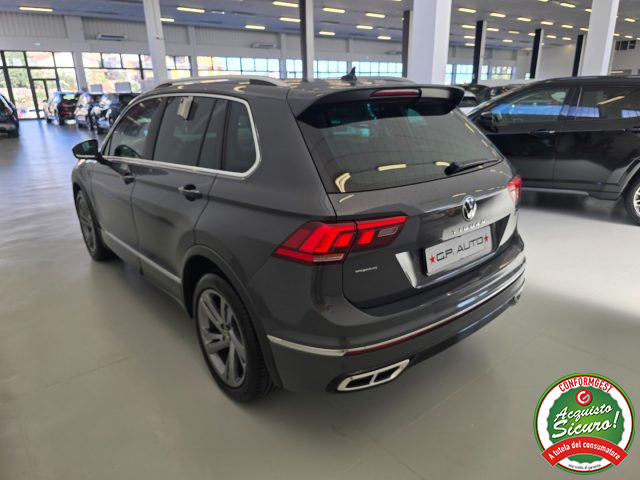 Volkswagen Tiguan 1.4 TSI eHYBRID DSG R-Line usato a MISTERBIANCO