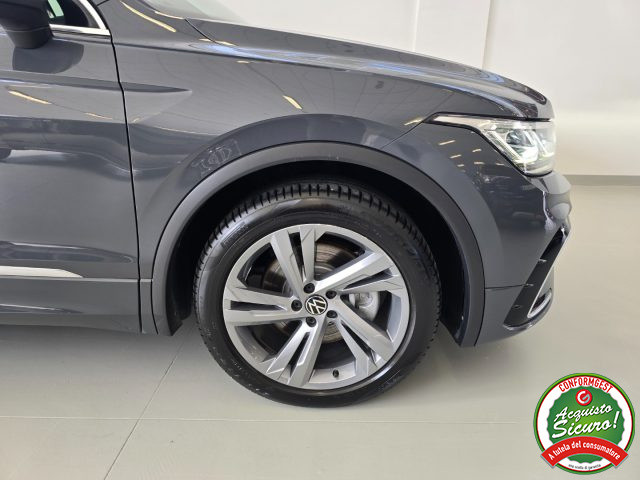 Volkswagen Tiguan 1.4 TSI eHYBRID DSG R-Line usato a MISTERBIANCO