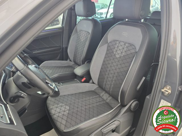 Volkswagen Tiguan 1.4 TSI eHYBRID DSG R-Line, del 2021, 68.780 km, in vendita a Misterbianco (CT)