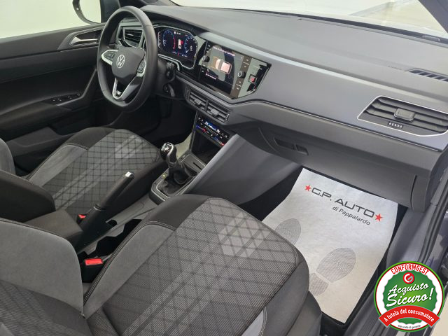 Volkswagen Taigo 1.0 TSI 115 CV R-Line + Tetto, del 2025, 8.603 km, in vendita a Misterbianco (CT)
