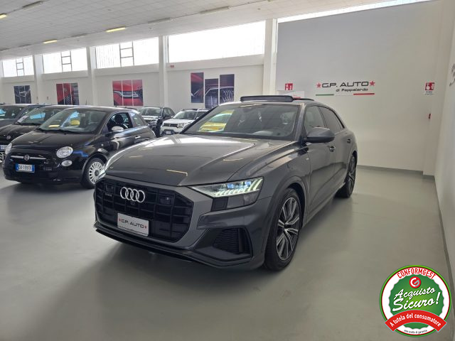 Audi Q8 50 TDI 286 CV quattro tiptronic Sport + Tetto usato a MISTERBIANCO