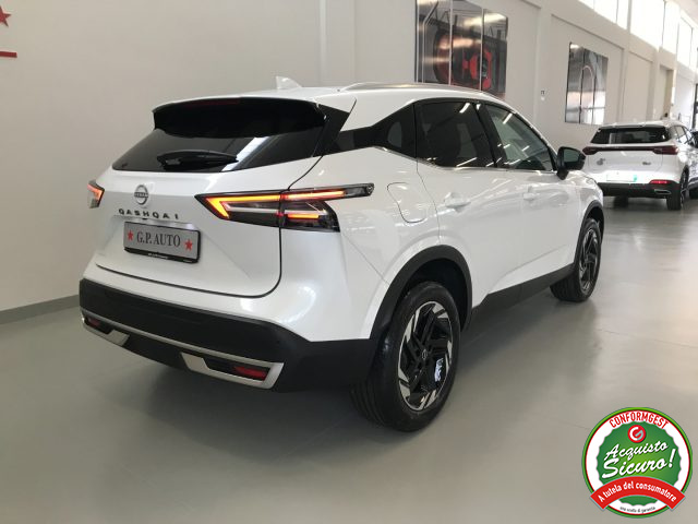 Nissan Qashqai MHEV 158 CV Xtronic N-Connecta - foto 4 di 4