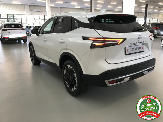Nissan Qashqai MHEV 158 CV Xtronic N-Connecta - foto 3 di 4