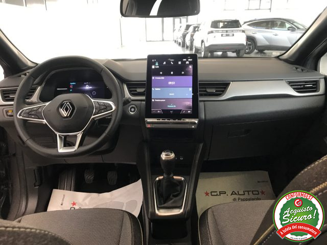 Renault Captur TCe 90 CV Techno, del 2025, 13.589 km, in vendita a Misterbianco (CT)