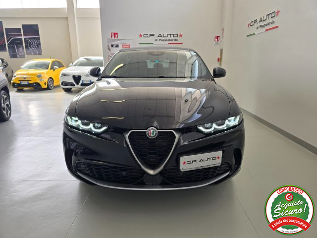 Alfa Romeo Tonale 1.3 280 CV PHEV AT6 Q4 Ti - foto 2 di 4