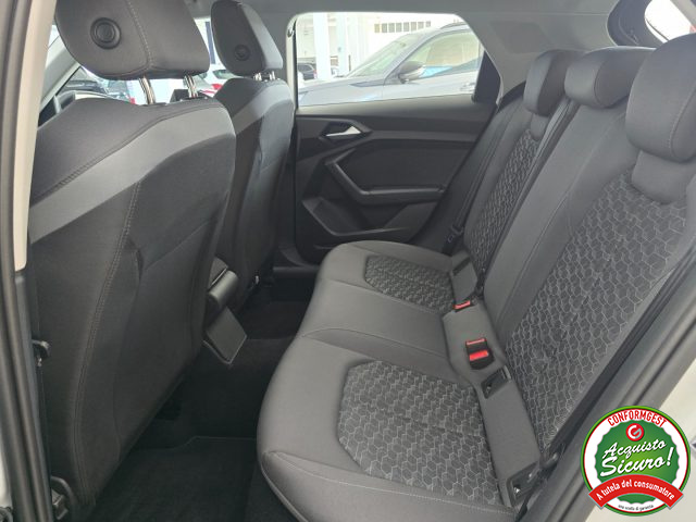 Audi A1 SPB 30 TFSI S line edition, del 2025, 19.969 km, in vendita a Misterbianco (CT)