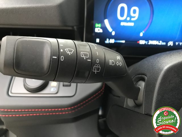 Ford Puma 1.0 EcoBoost Hybrid 125 CV ST-Line, del 2025, 24.954 km, in vendita a Misterbianco (CT)
