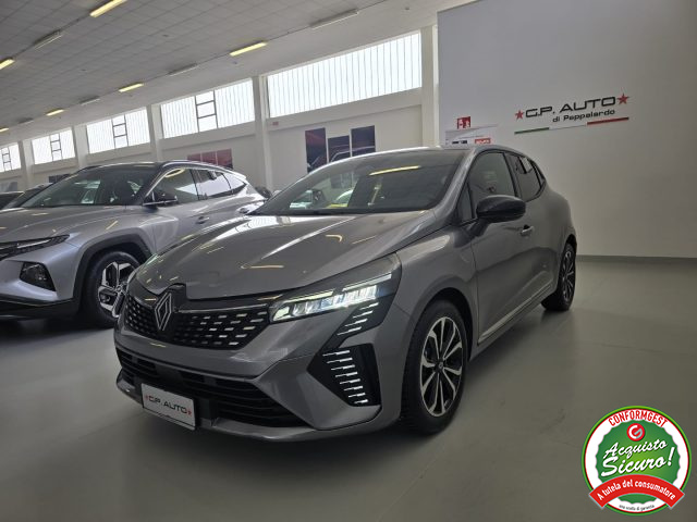 Renault Clio TCe 90 CV 5 porte Techno, del 2025, 19.678 km, in vendita a Misterbianco (CT)