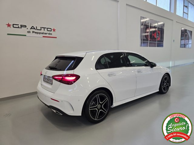 Mercedes-Benz A 200 d AMG Line Advanced Plus - foto 4 di 4