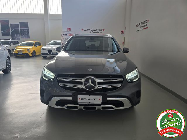 Mercedes-Benz GLC 220 d 4Matic Sport - foto 2 di 4