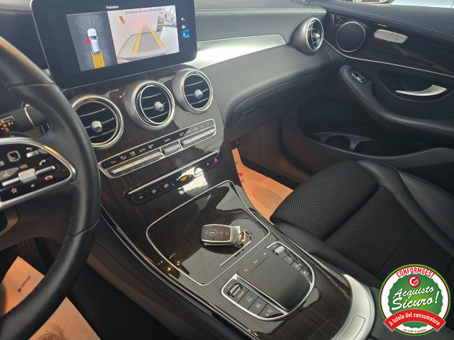 Mercedes-Benz GLC 220 d 4Matic Sport, del 2022, 96.454 km, in vendita a Misterbianco (CT)