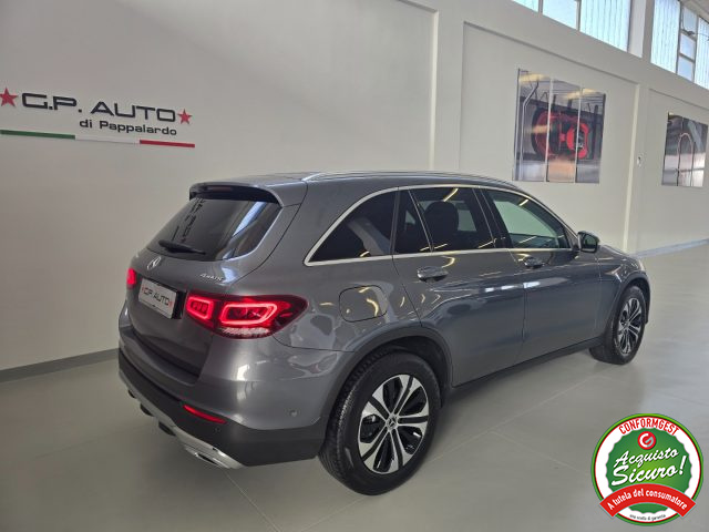 Mercedes-Benz GLC 220 d 4Matic Sport - foto 4 di 4