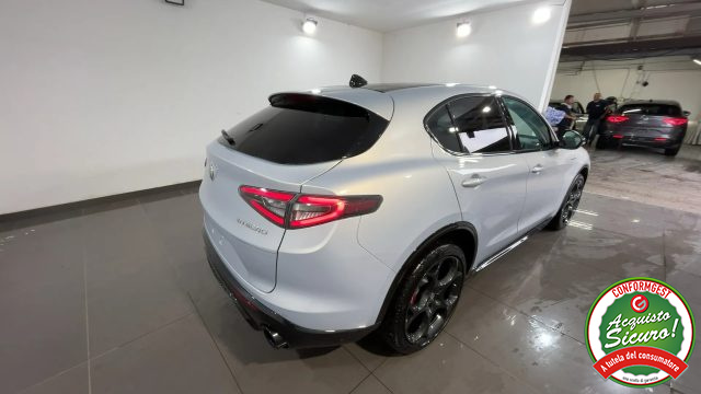 Alfa Romeo Stelvio 2.2 TD 210 CV AT8 Q4 Veloce + Tetto - foto 3 di 4
