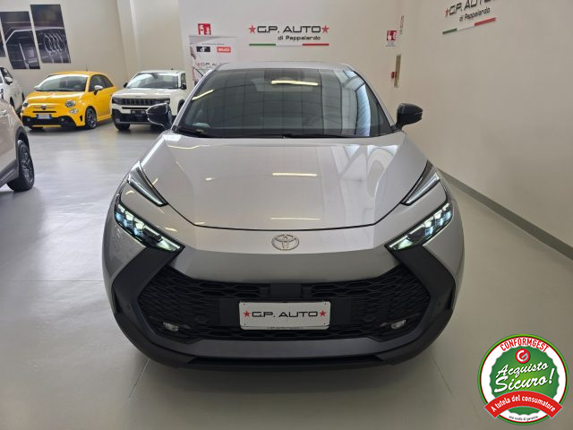Toyota C-HR 1.8 HV Trend - foto 2 di 4