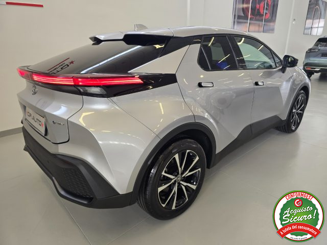 Toyota C-HR 1.8 HV Trend, del 2025, in vendita a Misterbianco (CT)